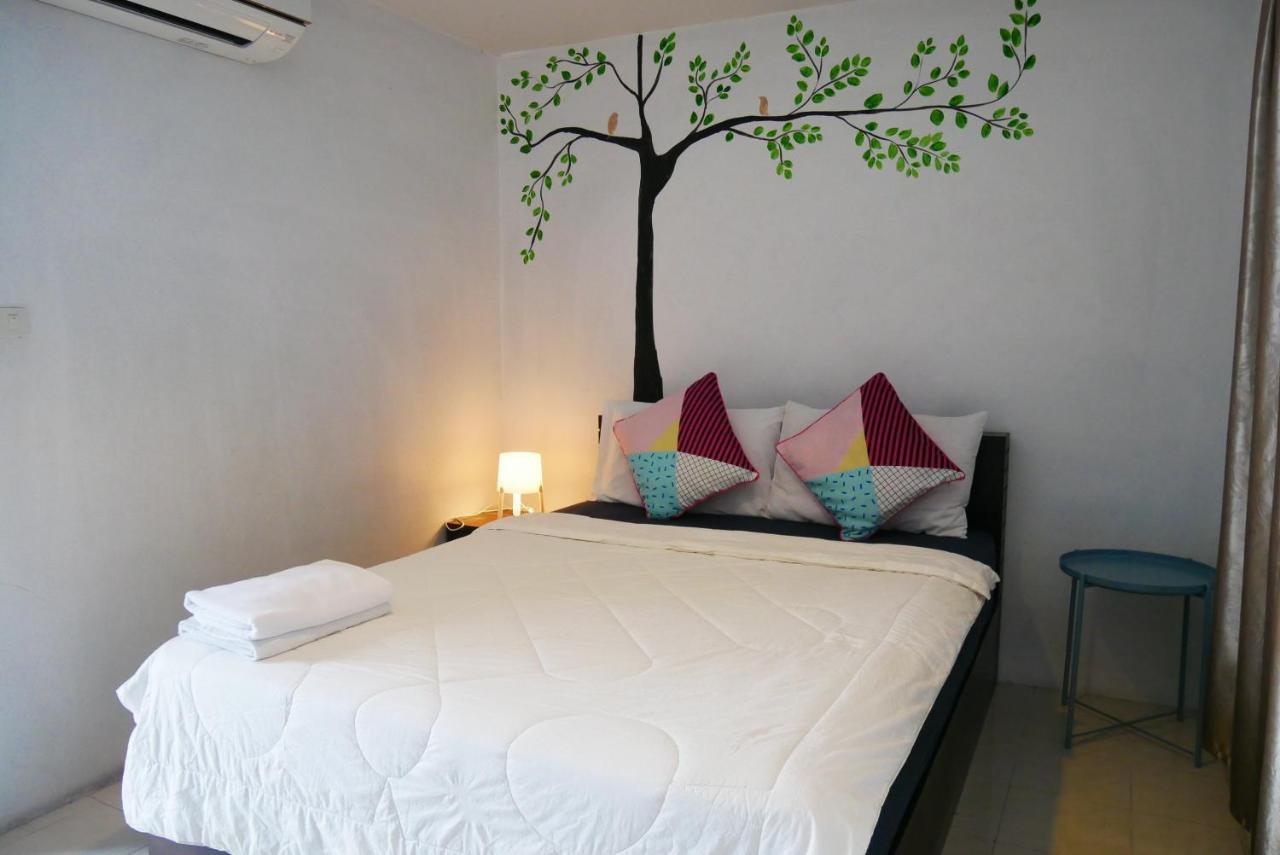 Hua Hin Paradise Guesthouse Exterior photo